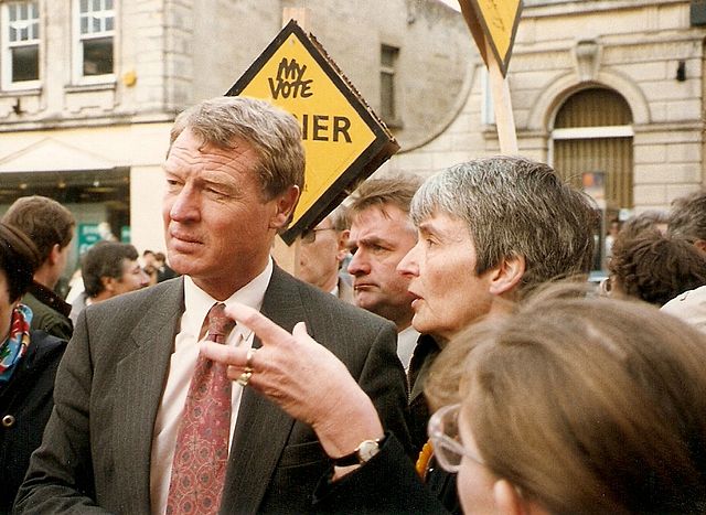 File:PaddyAshdownCampaigning.jpg