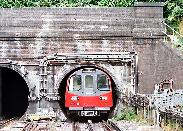 File:Why London Underground is nicknamed The Tube.jpg