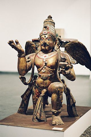 File:Garuda by Hyougushi in Delhi.jpg