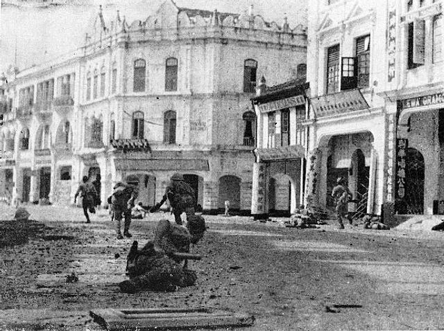 File:Japanese troops mopping up in Kuala Lumpur.jpg