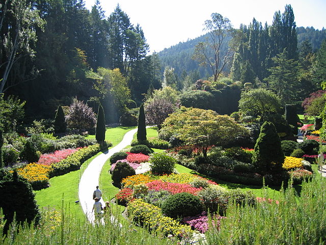 File:Butchart gardens.JPG