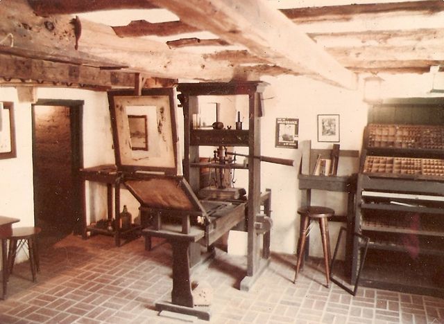 File:Featherbed Alley Printshop Bermuda.jpg