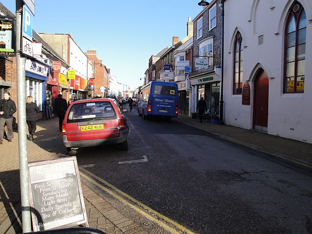 File:Newport High Street top.JPG