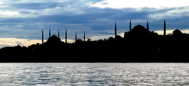 File:Istanbul siluet.jpg
