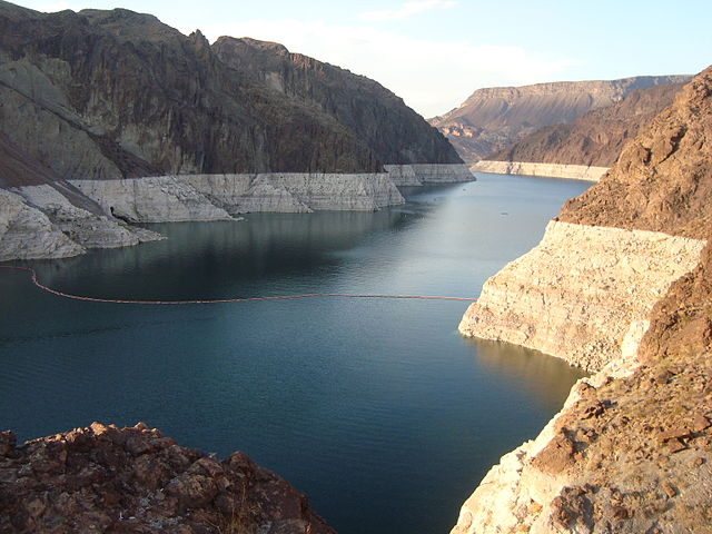 File:LakeMeadJuly2009.jpg