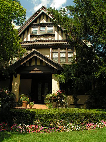 File:Saitta House Dyker Heights.JPG