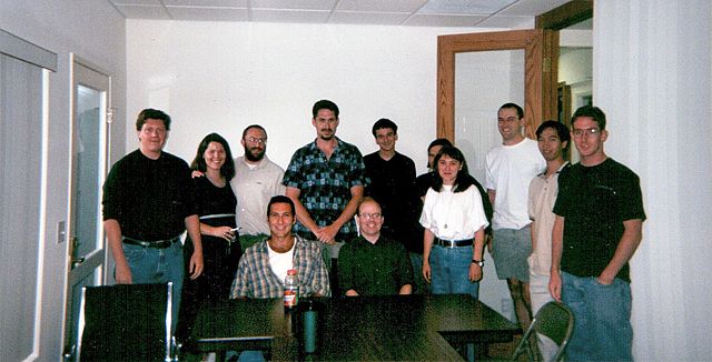 File:Bomis-staff-summer-2000.jpg
