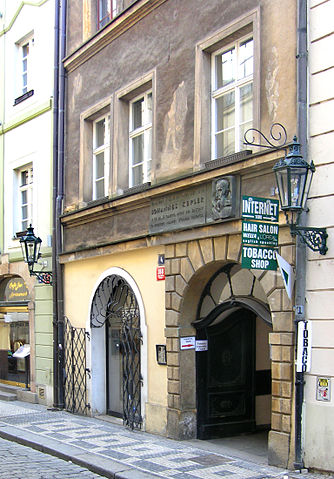 File:Karlova str No4, Prague Old Town.jpg