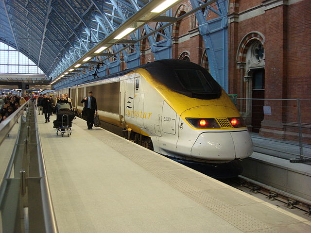 File:Eurostar at St Pancras railway station.jpg