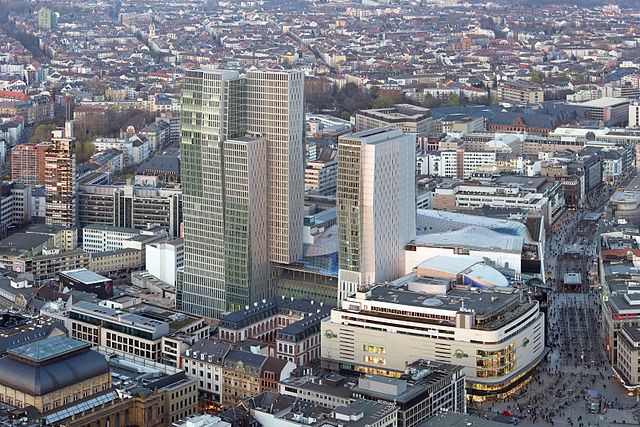 File:Frankfurt Am Main-PalaisQuartier-Ansicht vom Maintower-20110328.jpg