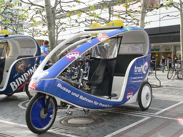 File:Frankfurt Velotaxi.jpg
