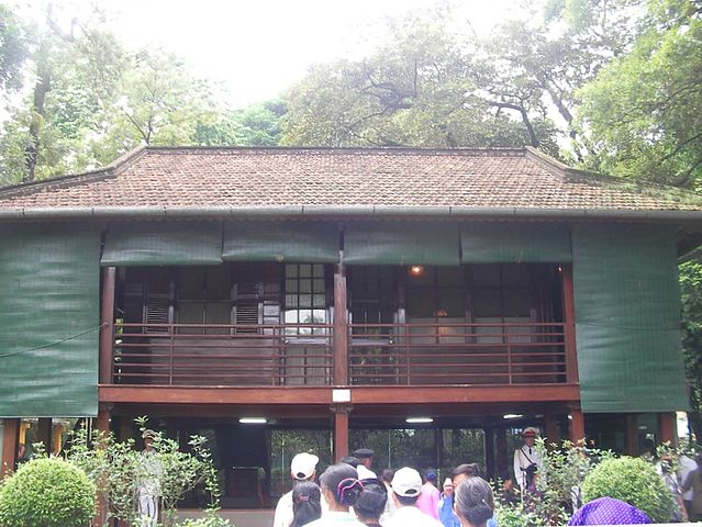 File:Ho Chi Minh House 1463237026 5317a7aaed.jpg