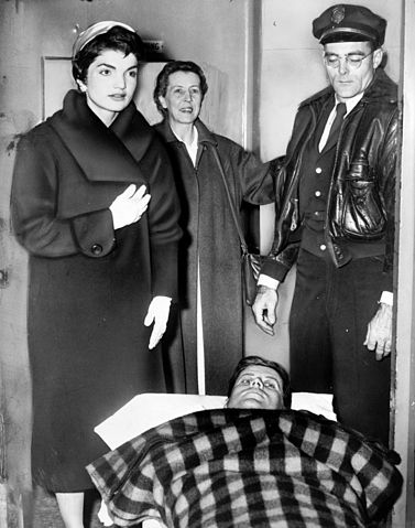 File:John F. Kennedy after spinal surgery cph.3c33052.jpg