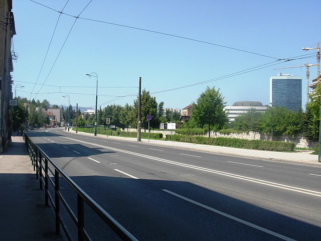 File:Ulica Terezije, Sarajevo.jpg