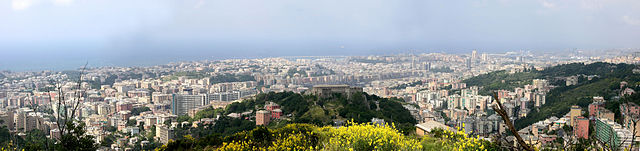 File:Genova - Panorama dai Camaldoli.jpg