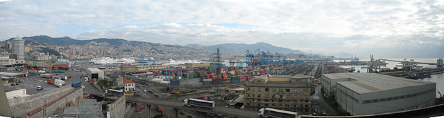 File:Genova porto panoramica.jpg