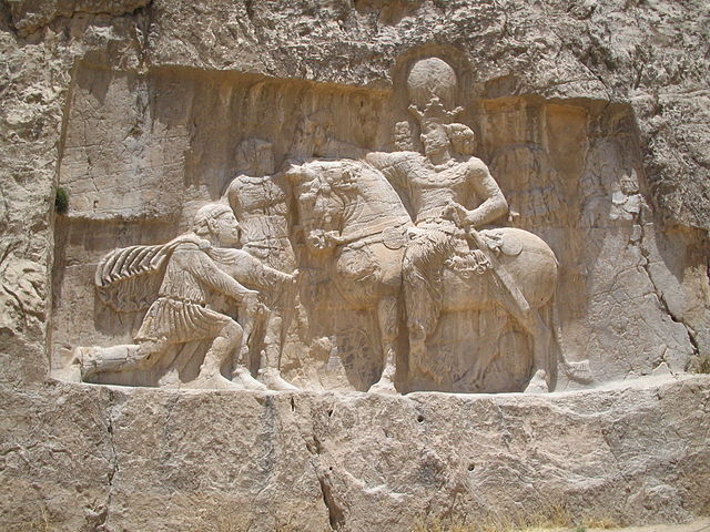File:Bas relief nagsh-e-rostam al.jpg