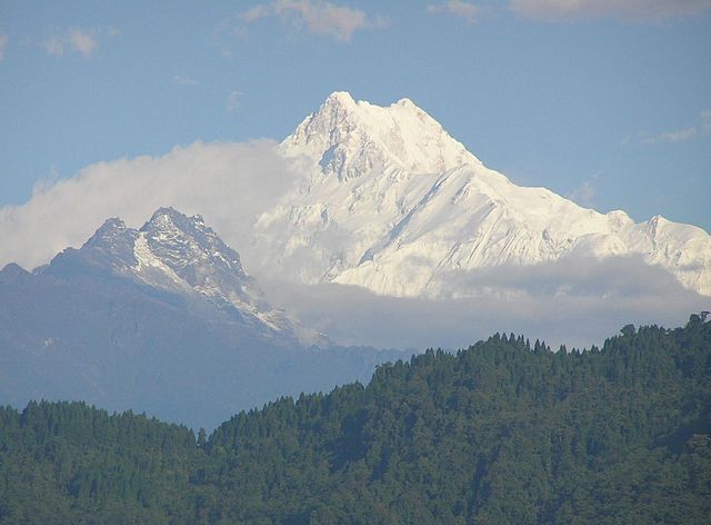 File:Kangchenjunga.JPG
