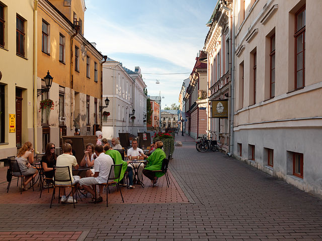 File:R&uuml;&uuml;tli tn, Tartu.jpg