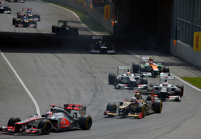 File:Button, Raikkonen, Kobayashi, Perez, Hulkenberg and Senna - 2012 Canadian Grand Prix.jpg
