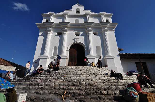 File:Iglesia de Santo Tom&aacute;s 2009.JPG