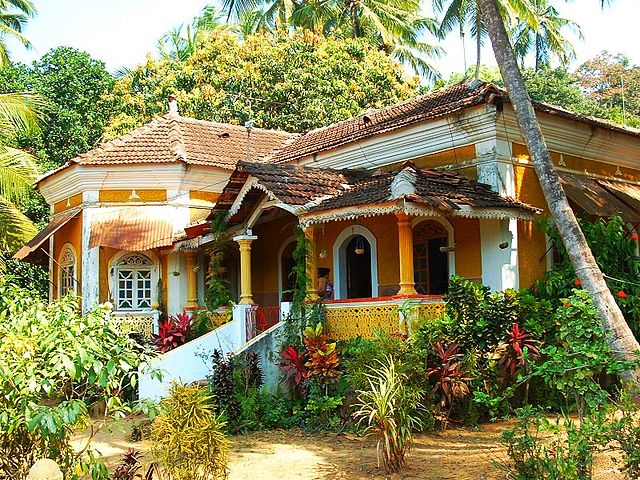 File:India Goa Portuguese Villa.jpg