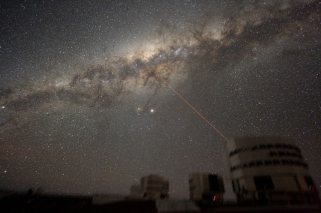 File:ESO-VLT-Laser-phot-33a-07.jpg