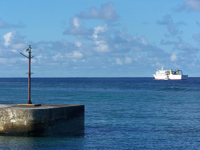 File:Manu Folau off Vaitupu Harbour, Tuvalu.JPG