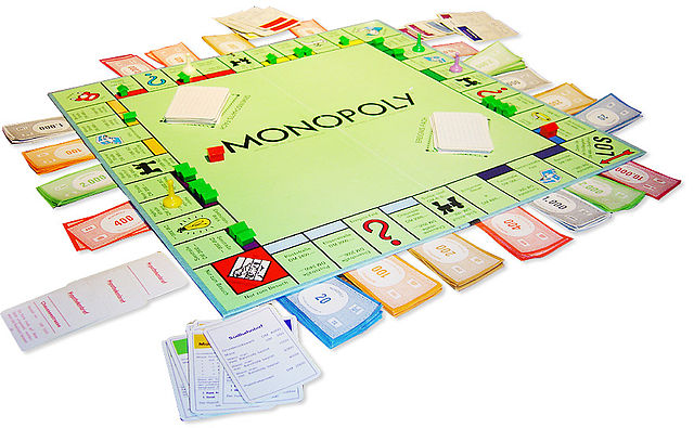 File:German Monopoly board in the middle of a game.jpg