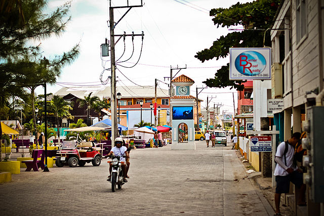 File:Main Street San Pedro, Ambergris Caye.jpg