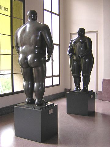 File:Museo de Antioquia-Esculturas1-Medellin.JPG