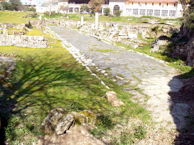 File:Roman road in Tarsus, Mersin Province.jpg