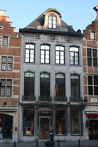 File:Bruxelles rue de la Montagne 10.jpg