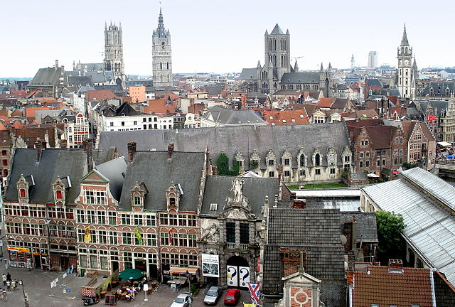File:Gent vanuit Meestentoren1.JPG