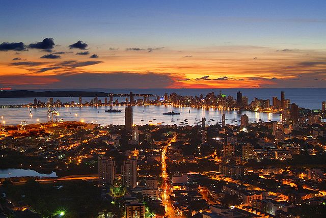 File:Atardecer en Cartagena de Indias desde La Popa..jpg