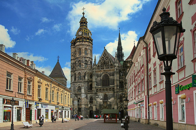 File:D&oacute;m sv&auml;tej Alžbety changed.jpg