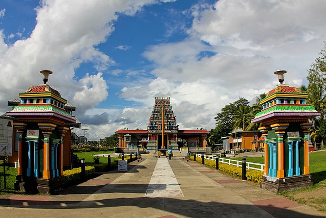 File:Sri Siva Subramaniya Temple.jpg