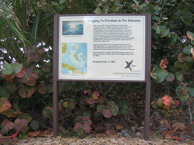 File:Escaping To Freedom In The Bahamas sign 01.jpg