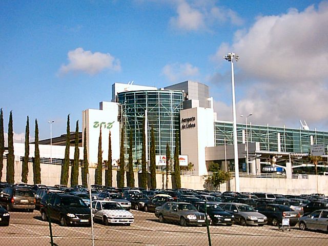 File:Aeroporto de Lisboa (1).jpg