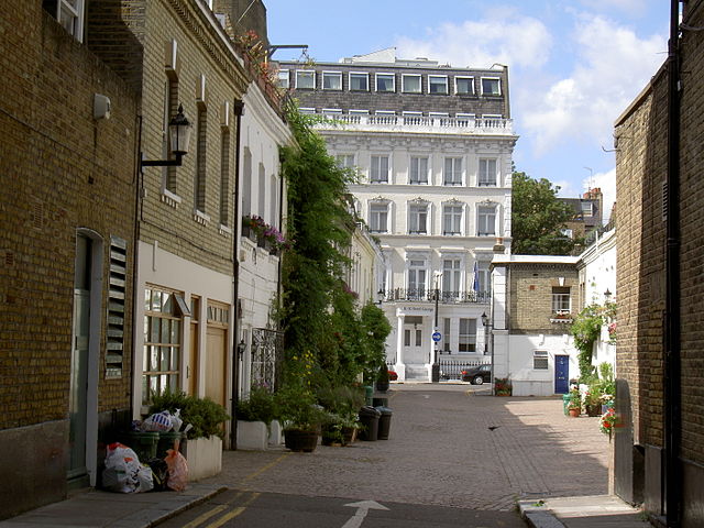 File:Typical Street In The Royal Borough Of Kensington And Chelsea In London.jpg