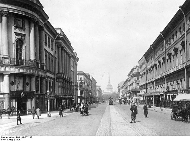 File:Bundesarchiv Bild 183-S53267, St. Petersburg, Newski-Prospekt.jpg