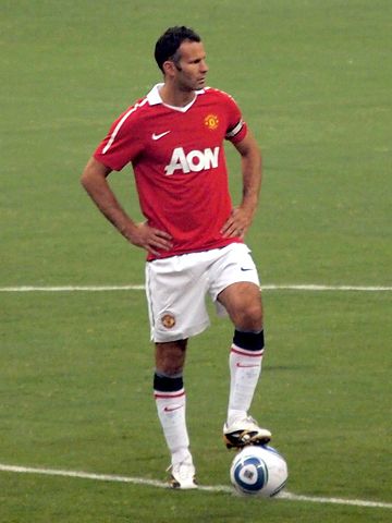 File:Ryan Giggs vs MLS All Stars 2010.jpg