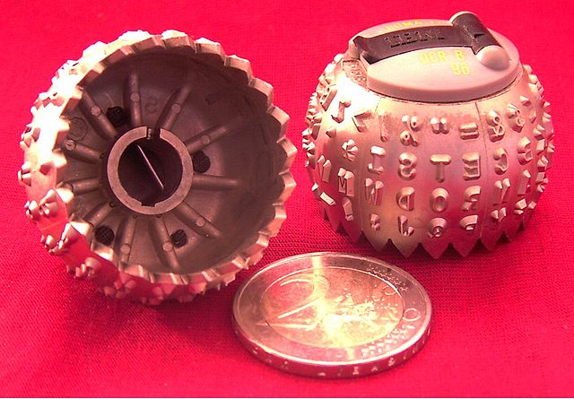 File:IBM Selectric Globe Wiki.jpg