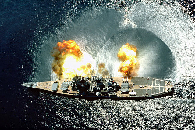 File:Uss iowa bb-61 pr.jpg