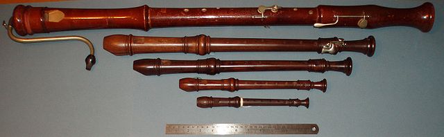 File:Different Sizes of Recorders.JPG