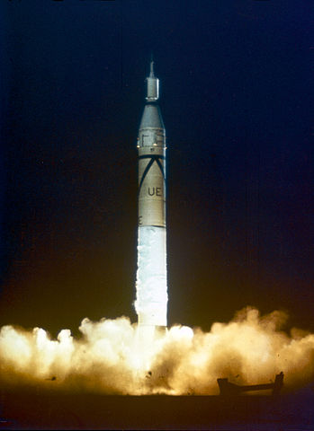 File:Launch of Jupiter C with Explorer 1.jpg