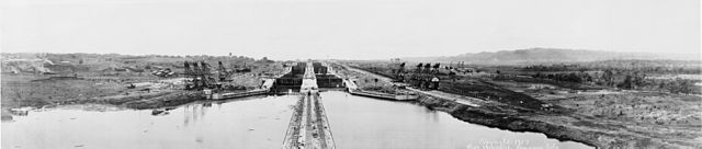 File:PanamaCanal1913a.jpg