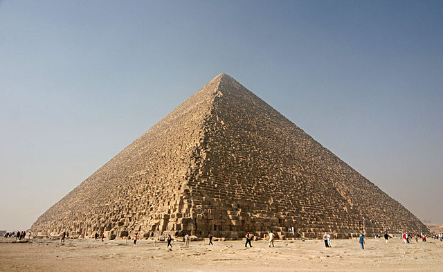 File:Kheops-Pyramid.jpg