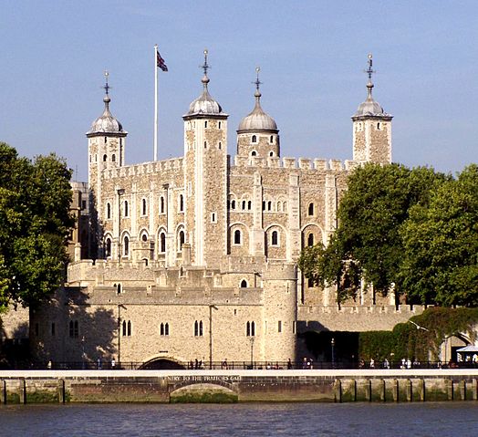 File:Tower of London, Traitors Gate.jpg