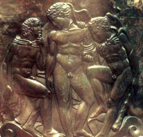File:Heracles, Iolaus and Eros - Cista Ficoroni foot.jpg
